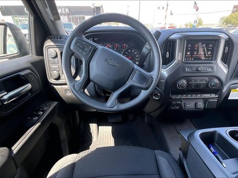 New 2026 Chevrolet Silverado 1500 Custom Trail Boss AWD/4WD image 14