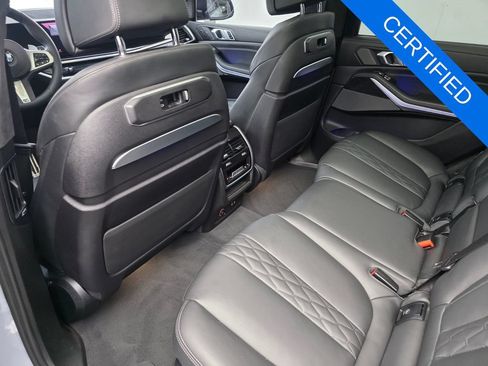 Used 2024 BMW X7 xDrive40i w/ Executive Package AWD/4WD image 15