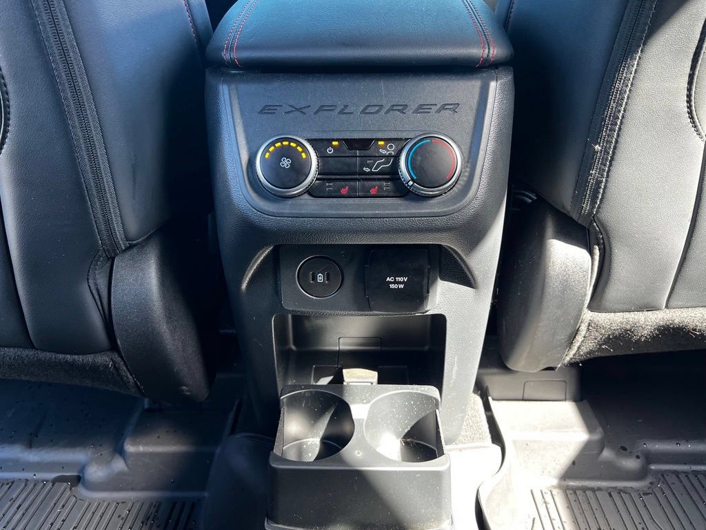 Used 2025 Ford Explorer ST RWD image 22