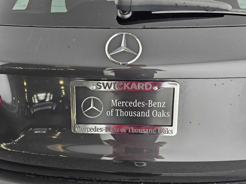Used 2020 Mercedes-Benz GLC 300 4MATIC image 13