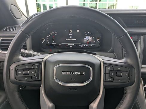 Used 2022 GMC Yukon Denali w/ Denali Ultimate Package image 36