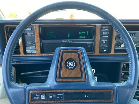 Used 1989 Cadillac Eldorado Coupe image 21