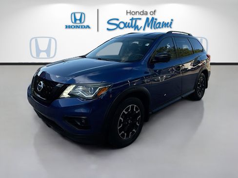 Used 2019 Nissan Pathfinder SL w/ Rock Creek Edition FWD image 3