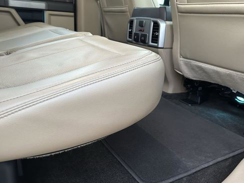 Used 2018 Ford F150 Lariat w/ Equipment Group 502A Luxury image 26