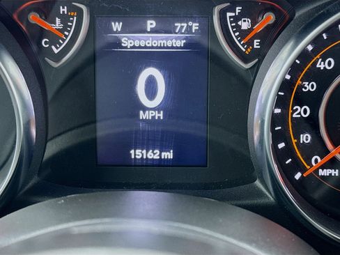 Used 2023 Jeep Gladiator Sport AWD/4WD image 8