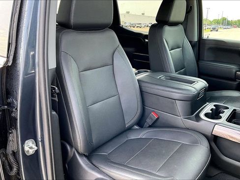 Used 2021 Chevrolet Silverado 1500 LTZ w/ Technology Package AWD/4WD image 7
