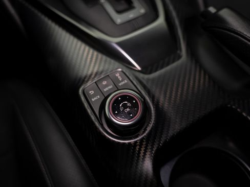 Used 2019 Nissan GT-R Premium AWD/4WD image 54