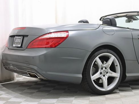 Used 2013 Mercedes-Benz SL 550 image 10