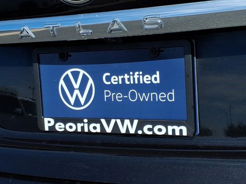 Certified 2021 Volkswagen Atlas Cross Sport S image 15