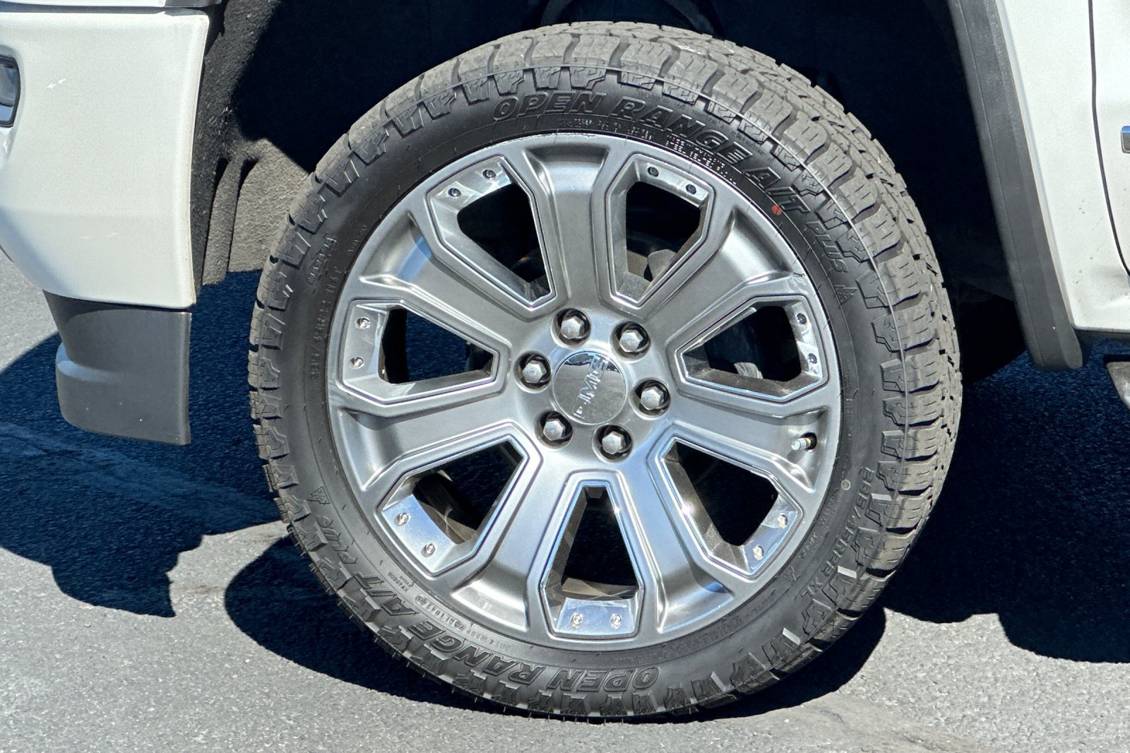 Used 2018 GMC Sierra 1500 Denali w/ Denali Ultimate Package AWD/4WD image 24