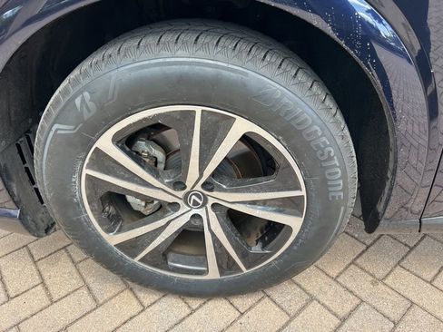 Used 2024 Lexus RX 350 FWD w/ Technology Package image 12