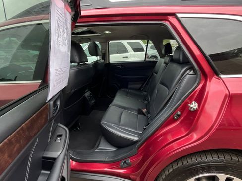 Used 2019 Subaru Outback 2.5i Limited AWD/4WD image 22