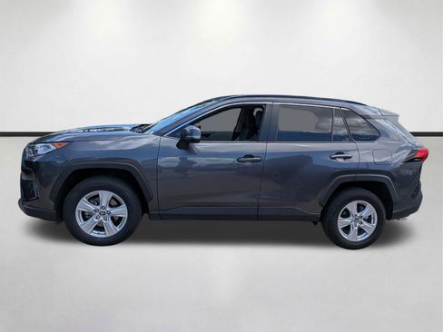 Used 2019 Toyota RAV4 XLE FWD image 7