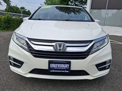 Used 2019 Honda Odyssey Elite image 2