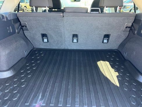 Used 2022 Subaru Outback Premium AWD/4WD image 30