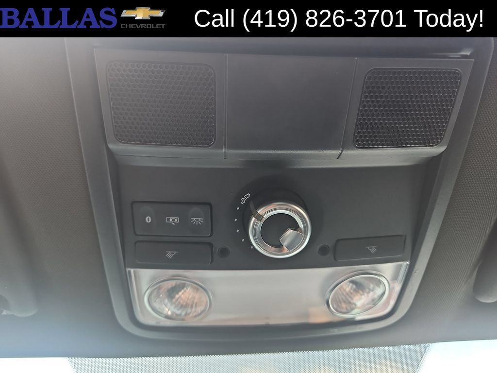 Used 2013 Volkswagen Beetle 2.0T FWD image 19