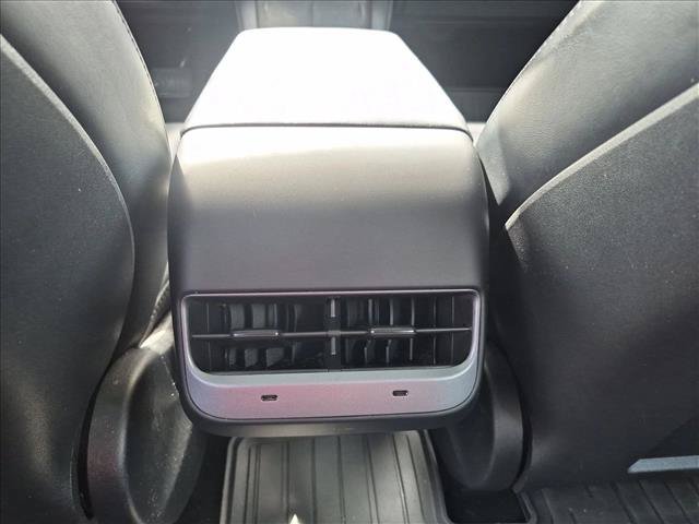 Used 2023 Tesla Model 3 Standard Range RWD image 17