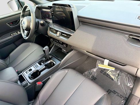 New 2026 Subaru Outback Limited AWD/4WD image 14