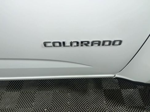 Used 2020 Chevrolet Colorado LT w/ Safety Package image 3