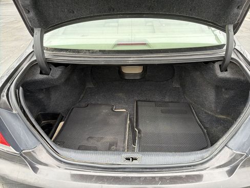 Used 2012 Toyota Avalon image 32