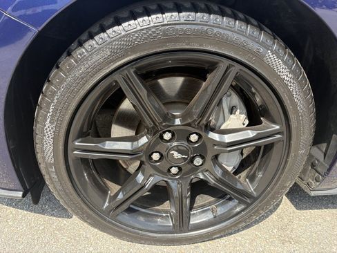 Used 2018 Ford Mustang GT Premium w/ Safe & Smart Package RWD image 13