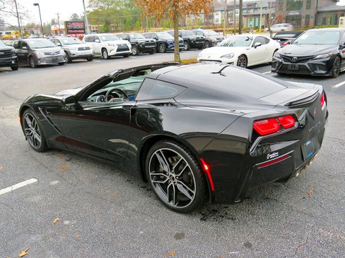 Used 2019 Chevrolet Corvette Stingray Coupe w/ 2LT Preferred Equipment Group image 16