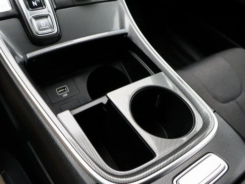 Certified 2022 Hyundai Santa Fe SE image 38