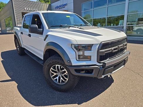 Used 2018 Ford F150 Raptor w/ Equipment Group 801A Mid AWD/4WD image 2