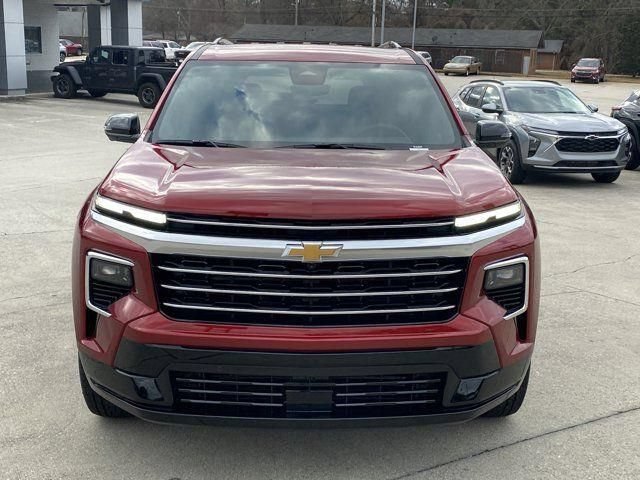 New 2026 Chevrolet Traverse High Country w/ LPO, Floor Liner Package FWD image 8