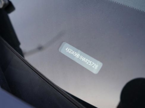 Used 2017 Mercedes-Benz GLE 350 4MATIC image 13