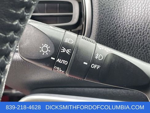 Used 2018 Toyota Prius Prime Advanced image 21