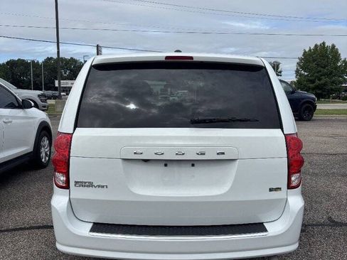 Used 2017 Dodge Grand Caravan SE w/ Power Window Group FWD image 12
