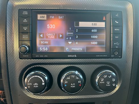 Used 2013 Dodge Challenger R/T Plus image 17