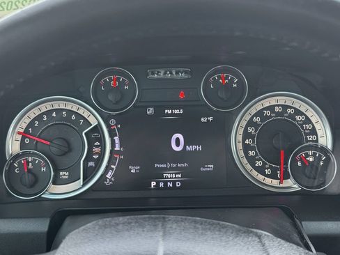 Used 2016 RAM 2500 Power Wagon w/ Luxury Group AWD/4WD image 17