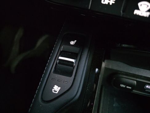 Certified 2023 Kia Telluride EX w/ EX Captain's Chair Package image 21