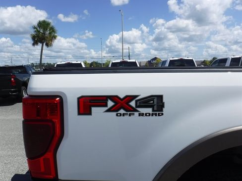 Used 2022 Ford F250 King Ranch w/ King Ranch Ultimate Package image 4