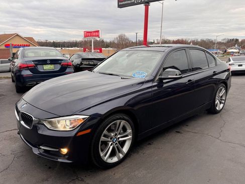 Used 2012 BMW 335i Sedan image 4