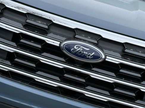 New 2026 Ford Explorer Active w/ Active Comfort Package image 4