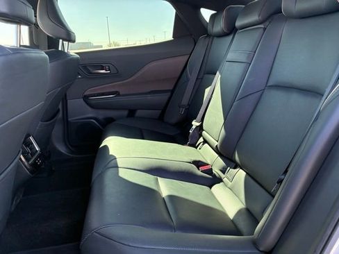 Used 2024 Toyota Crown Limited image 18