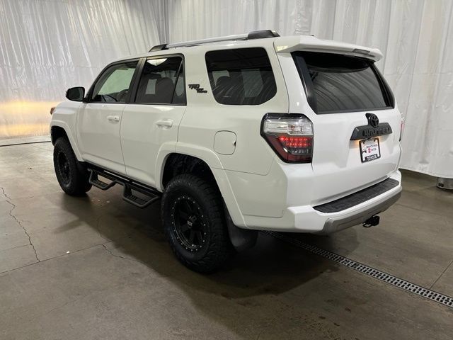 Used 2017 Toyota 4Runner TRD Off-Road Premium AWD/4WD image 5
