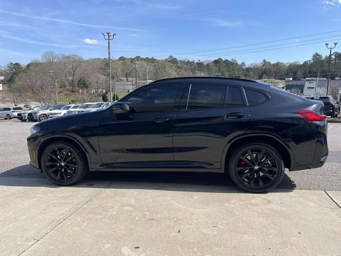 Certified 2025 BMW X4 xDrive30i image 5