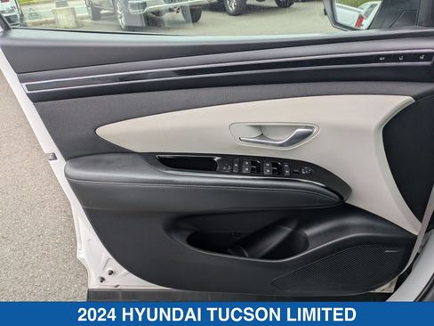Used 2024 Hyundai Tucson Limited AWD/4WD image 12