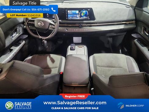 Used 2024 Nissan Ariya AWD image 11