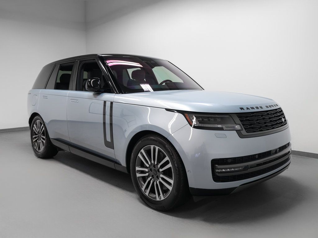 Used 2023 Land Rover Range Rover SE AWD/4WD image 13