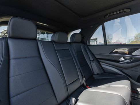 New 2026 Mercedes-Benz GLE 450 4MATIC image 28
