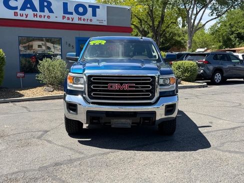Used 2018 GMC Sierra 2500 SLE AWD/4WD image 2