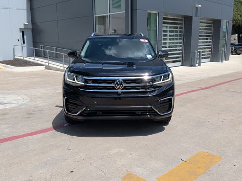 Used 2023 Volkswagen Atlas SEL Premium AWD/4WD image 3