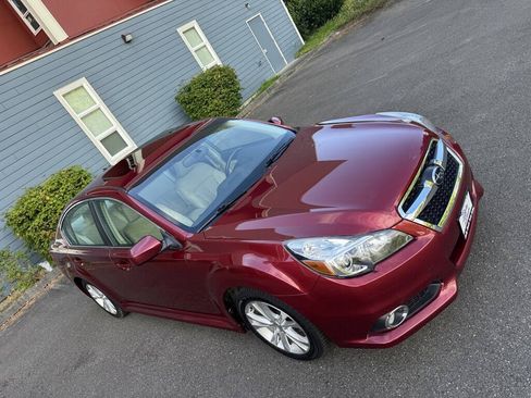 Used 2014 Subaru Legacy 2.5i Limited AWD/4WD image 12