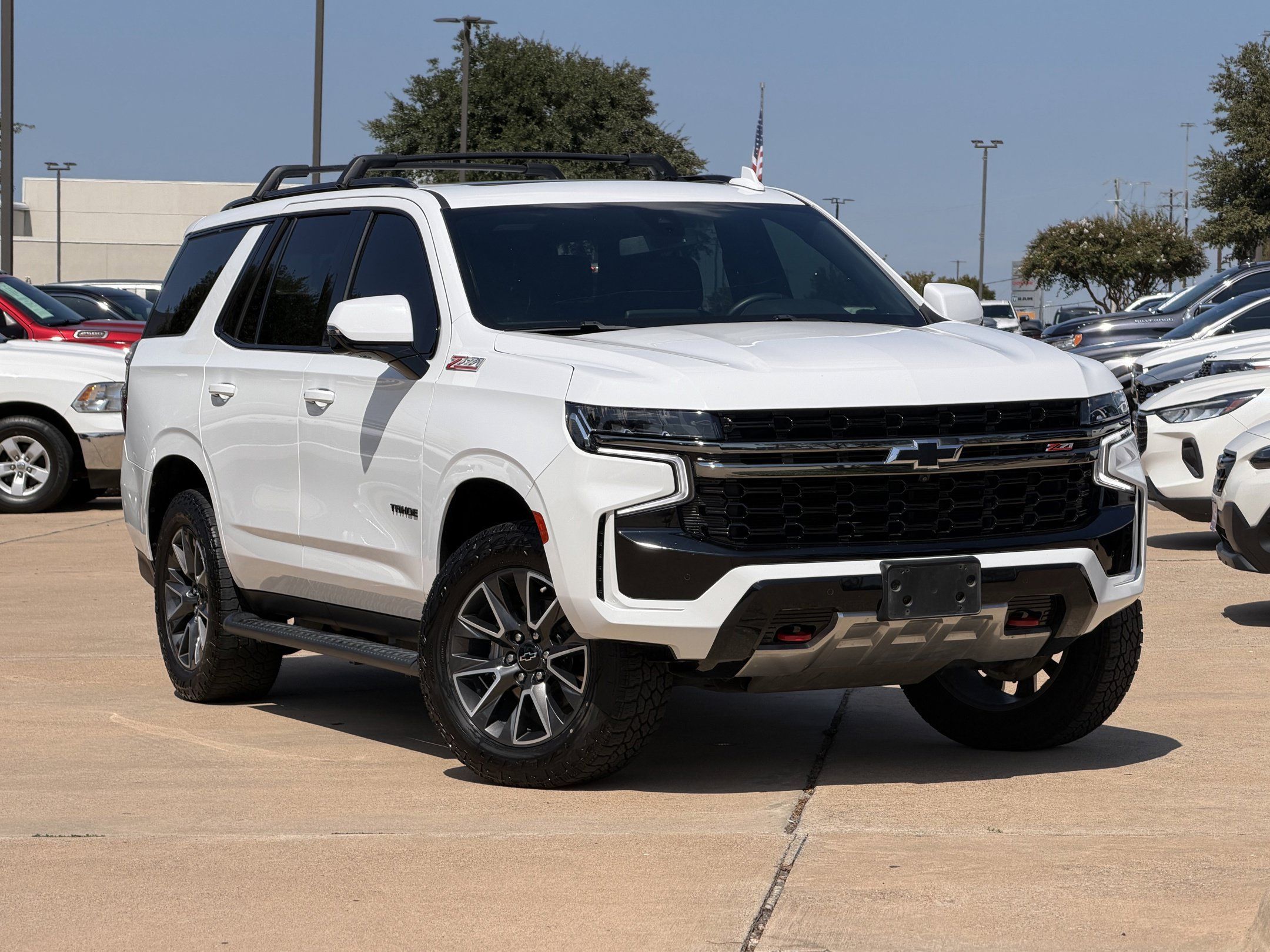 Used 2021 Chevrolet Tahoe Z71 w/ Z71 Off-Road Package AWD/4WD image 2