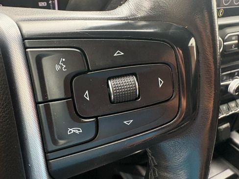 Used 2020 GMC Sierra 1500 Elevation w/ Elevation Value Package AWD/4WD image 13